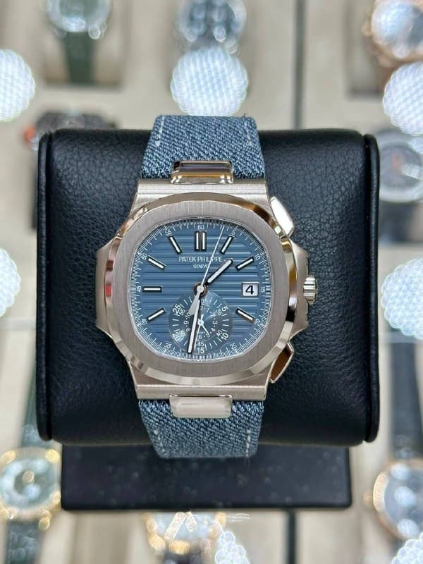Patek Philippe Nautilus, reference 5980/60G-001