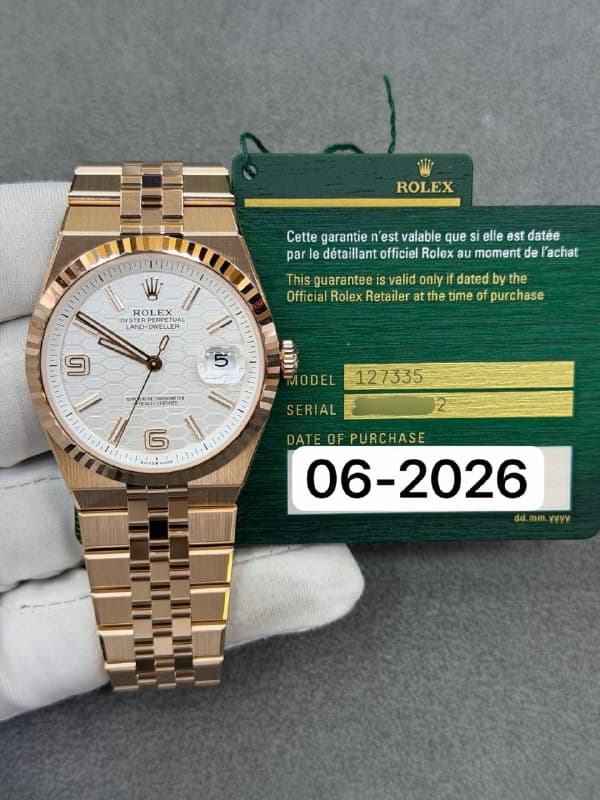 Rolex Land-Dweller 40, reference 127335