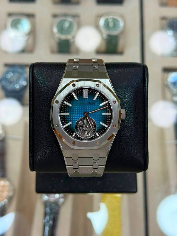 Audemars Piguet Royal Oak Selfwinding Flying Tourbillon, reference 26730TI.OO.1320TI.04, Dubai