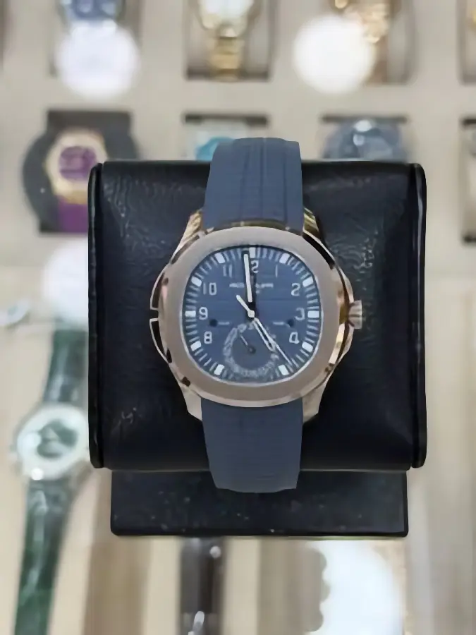 Patek Philippe Aquanaut Travel Time (Blue), reference 5164G-001, Dubai