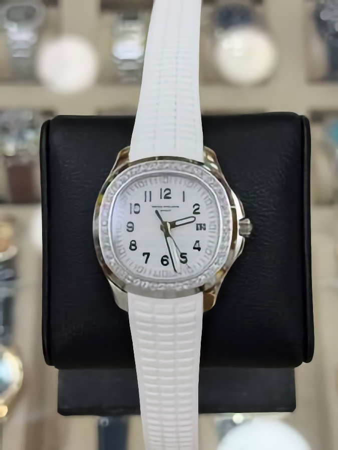 Patek Philippe Aquanaut Luce (White), reference 5267/200A-010, Dubai
