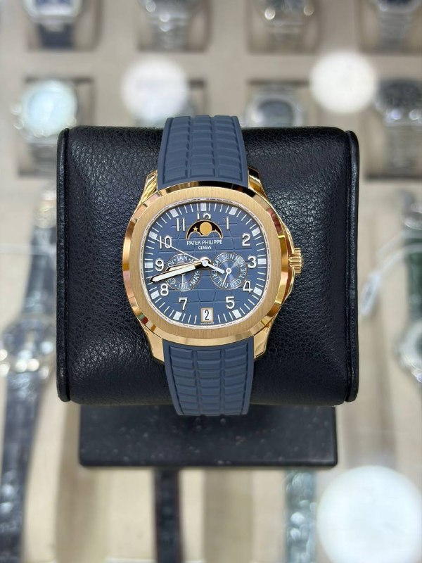 Patek Philippe Aquanaut Luce Annual Calendar (Blue), reference 5261R-001, Dubai