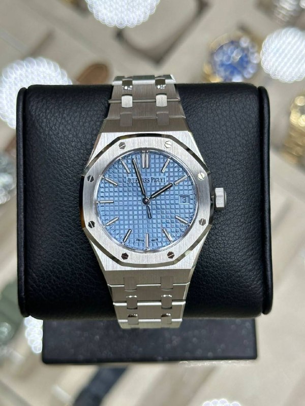 Audemars Piguet Royal Oak Selfwinding Ice Blue, reference 15550ST.OO.1356ST.08, Dubai