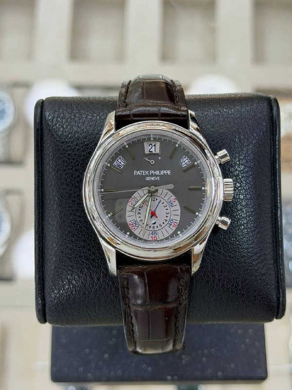 Patek Philippe Annual Calendar Chronograph Grey, reference 5960P-001, Dubai