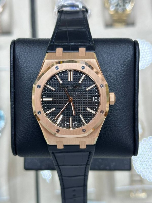 Audemars Piguet Royal Oak Selfwinding Black, reference 15510OR.OO.D002CR.02, Dubai