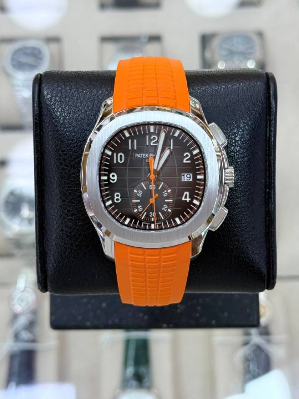 Patek Philippe Aquanaut Chronograph (Black, Orange Accents), reference 5968A, Dubai