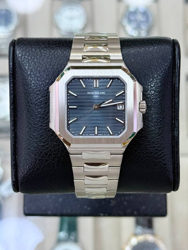 Patek Philippe Cubitus Blue, reference 7128/1G-001, Dubai