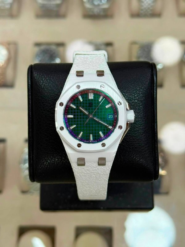 Audemars Piguet Royal Oak Offshore Selfwinding, reference 77605CB.OO.A422CR.01, Dubai