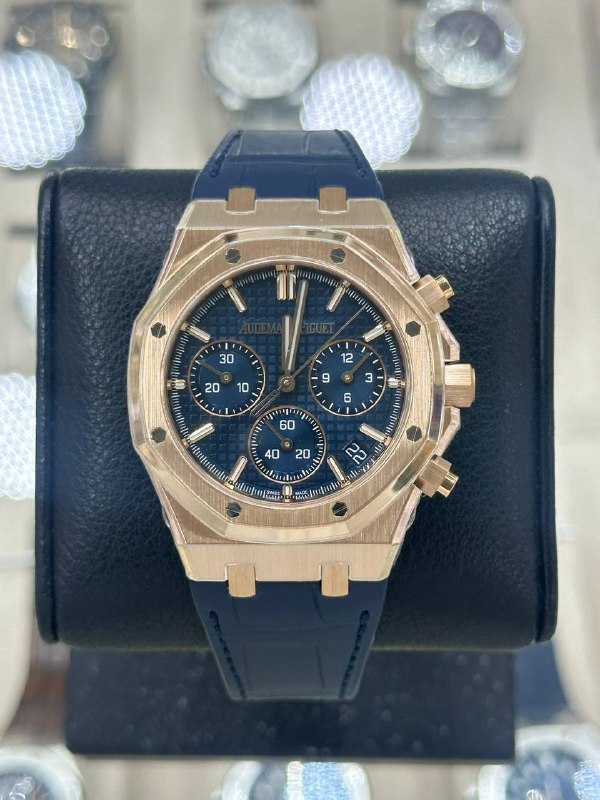 Audemars Piguet Royal Oak Selfwinding Chronograph Blue, reference 26240OR.OO.D315CR.02, Dubai